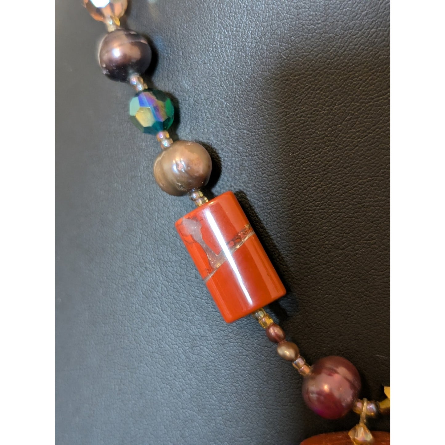 Chinese Carved Stone Pendant Stone Crystal Multi-Colored Pearl Bead Necklace