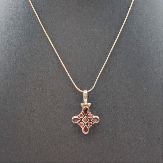 925 Sterling Silver Garnet Gemstone Articulated Pendant Box Chain 18" Necklace