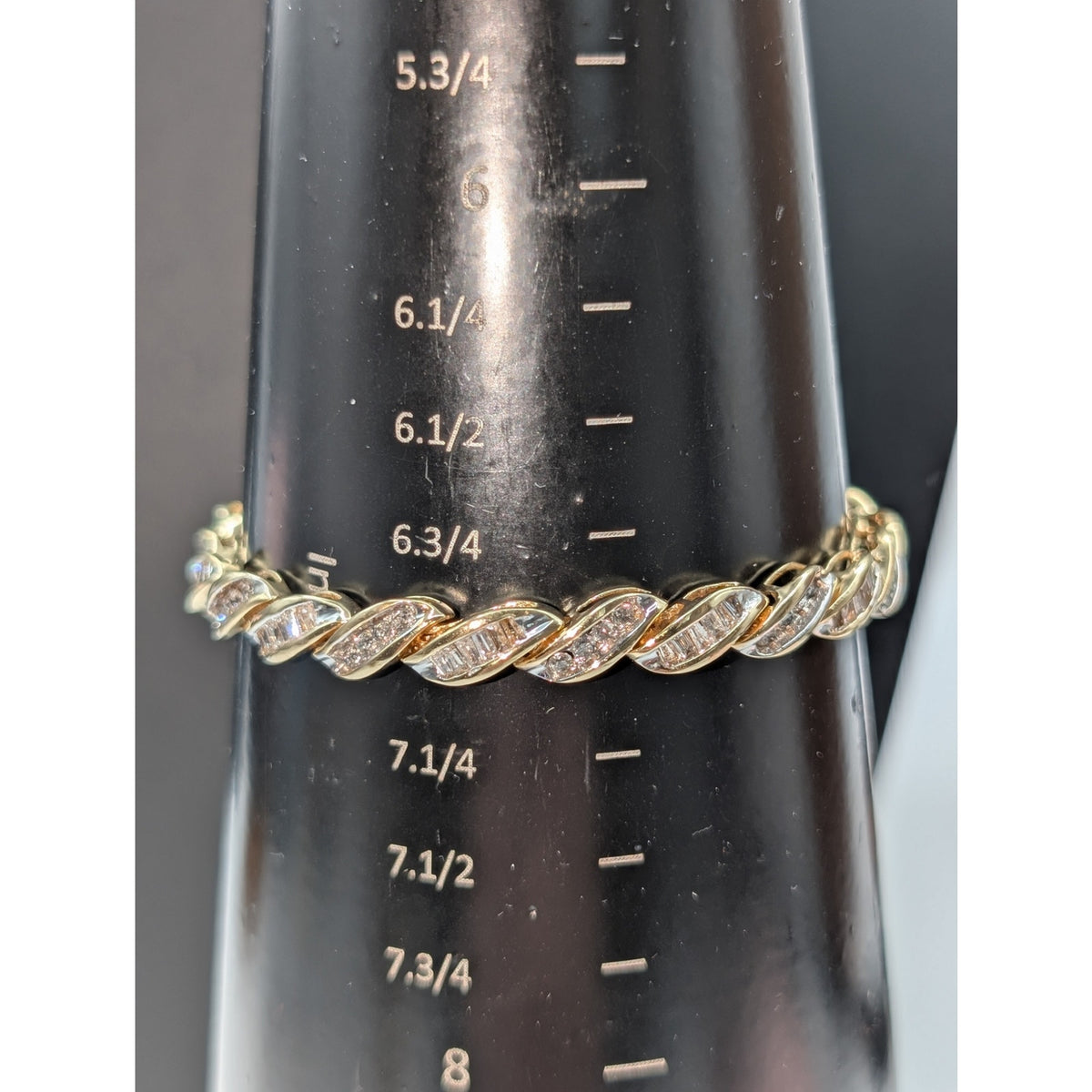 14k Yellow Gold S Design Baguette & Round Diamond Tennis Bracelet