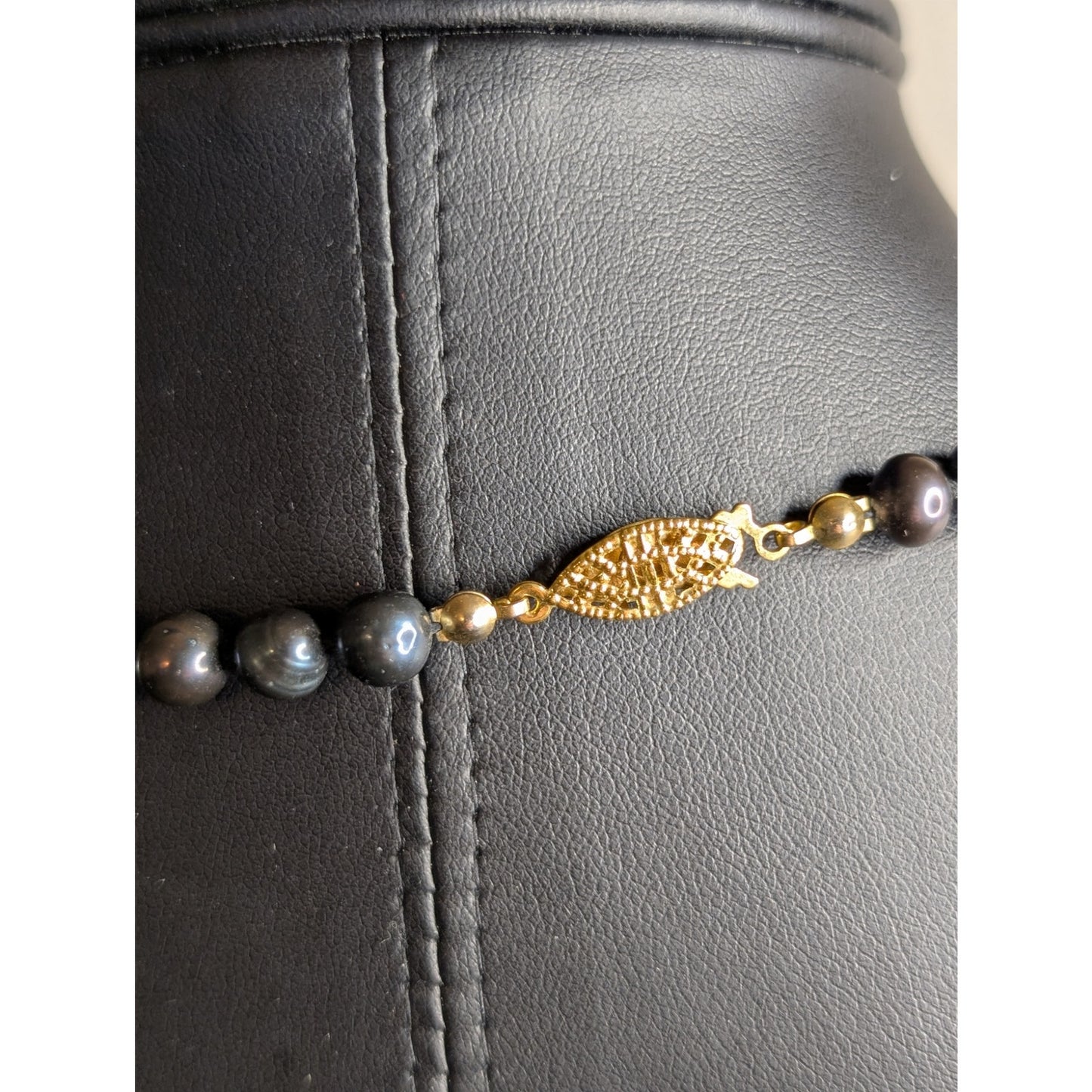 Vintage Black Freshwater Pearl Hand-Knotted Slightly Graduated 18" Necklace