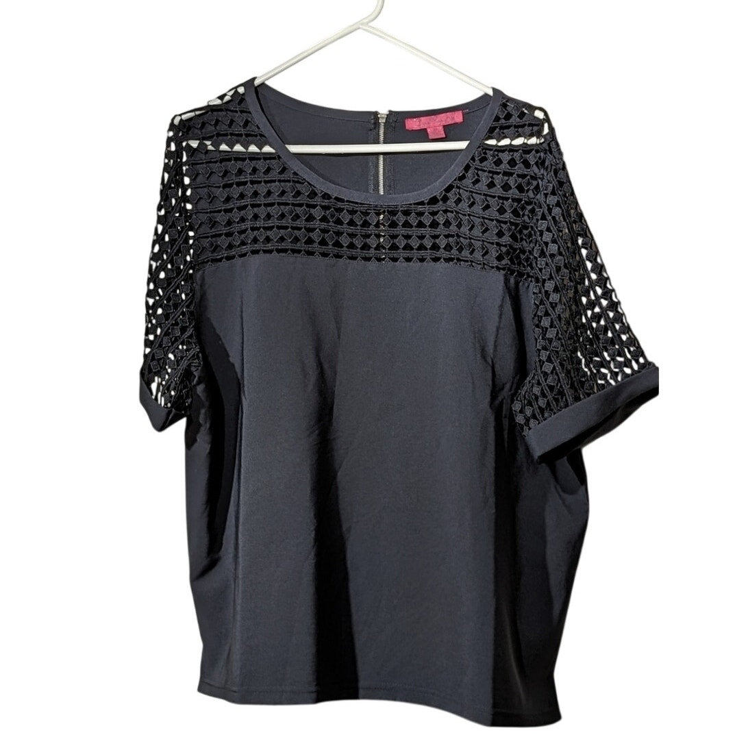 Curve Revolution Black Lace Sleeve/Front Back Zip Roll Sleeve Top Womens Sz 2X