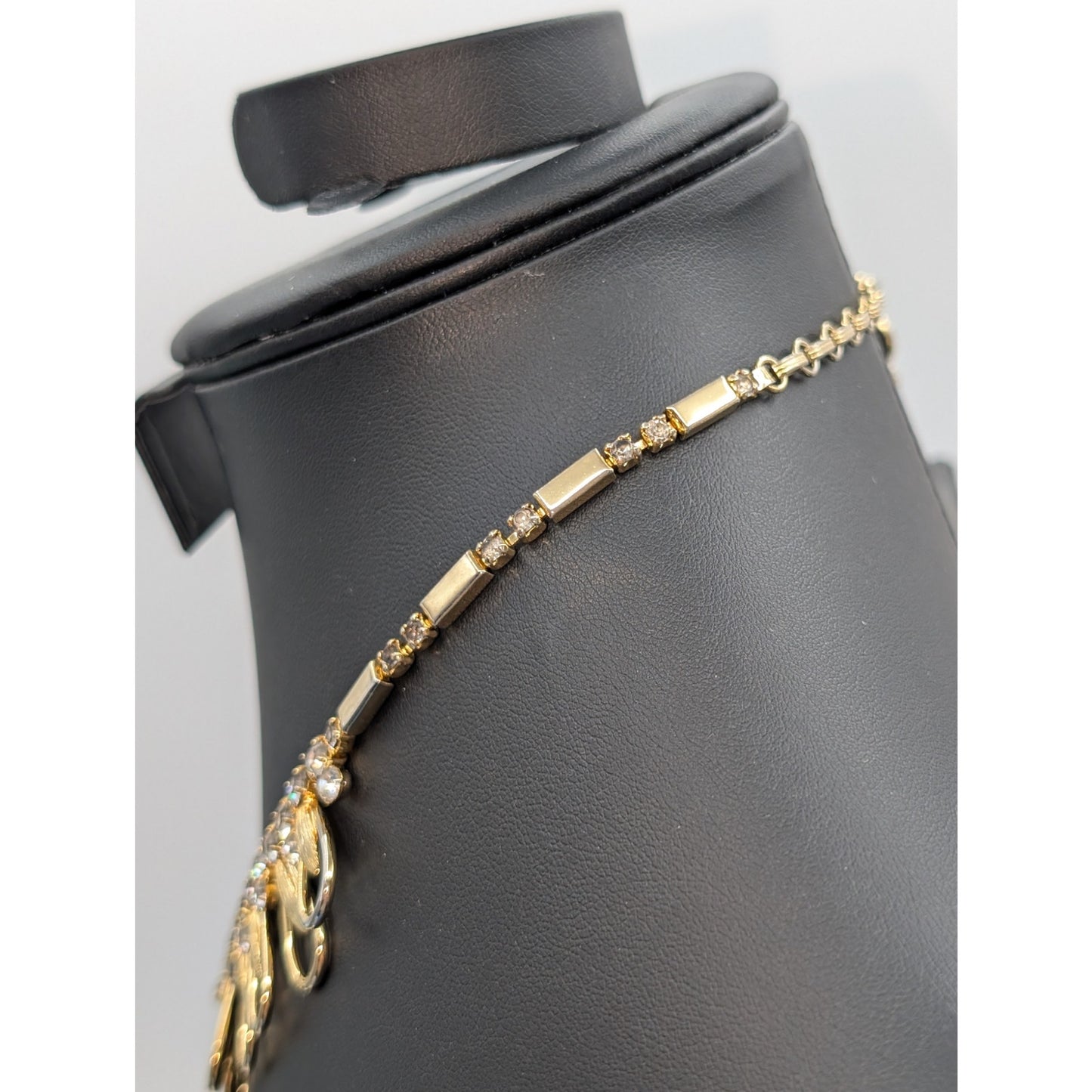 Sarah Coventry Vintage Chain-De-Lites Gold Tone Rhinestone Necklace