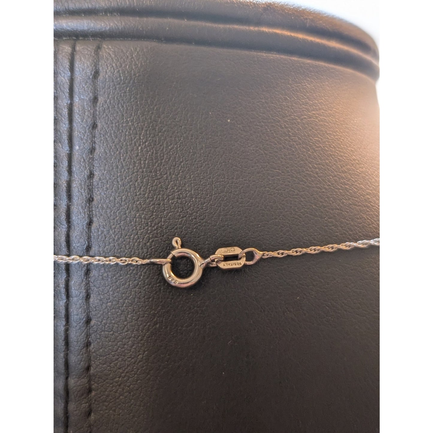 Marked OTC 925 Italy Sterling Silver Snowflake Pendant 19" Necklace