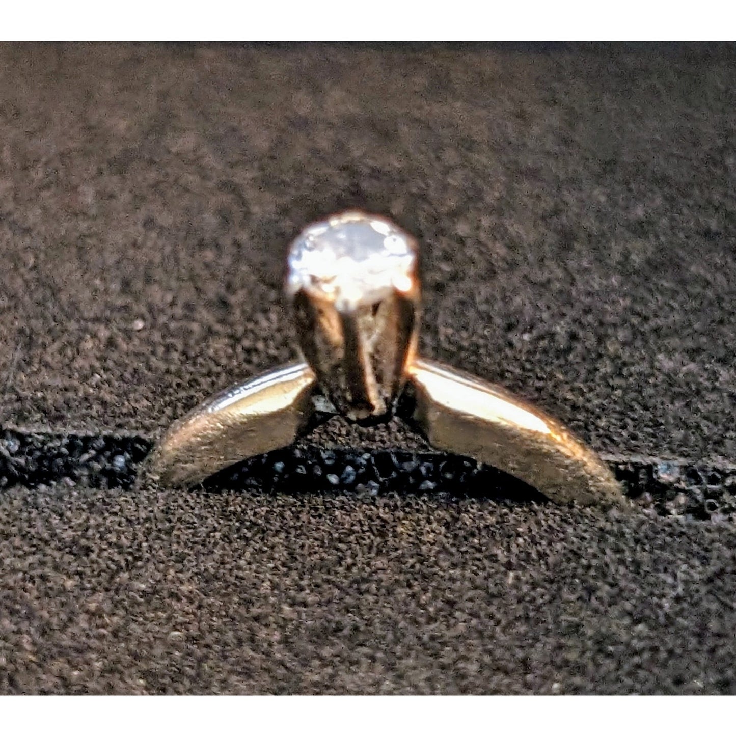 14k Yellow Gold Diamond Engagement/Promise Ring Size 3.5