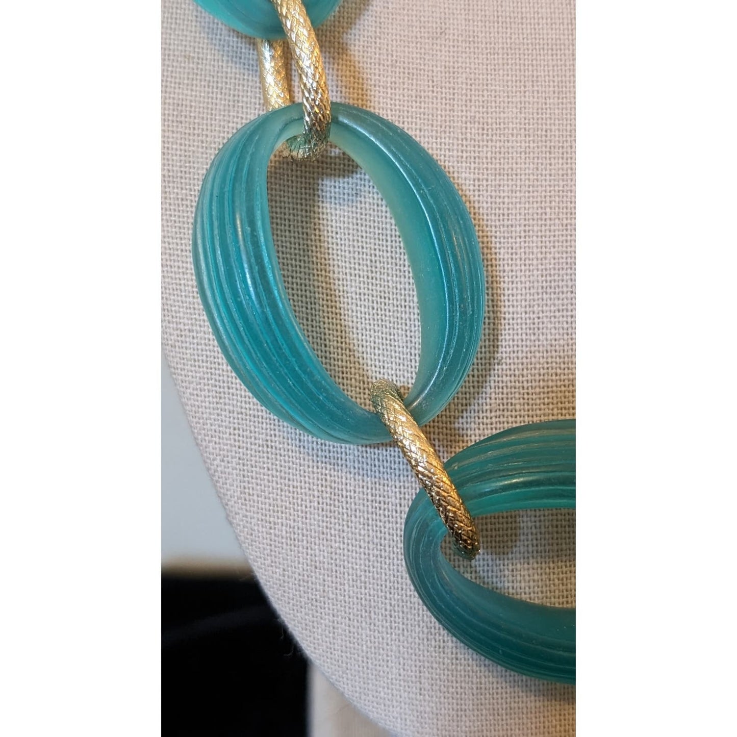 Aqua Oval Chunky Chain Links on a Gold Tone Chain Statement Necklace
