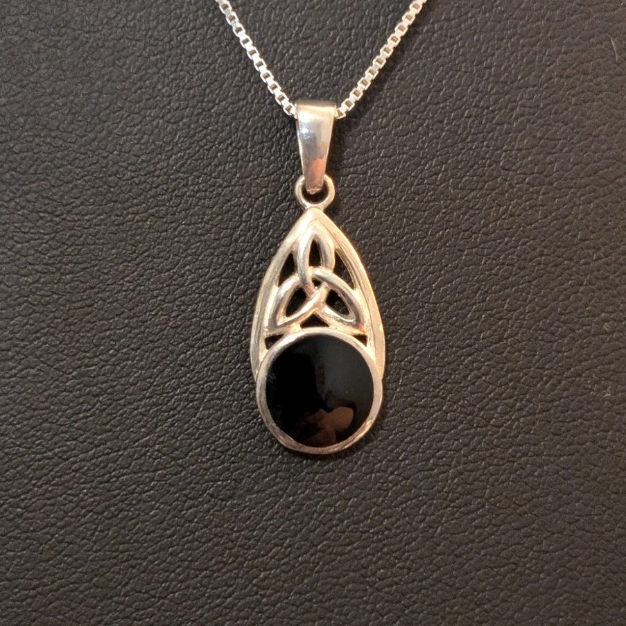 925 Sterling Silver Black Onyx Celtic Cross Teardrop Pendant 18" Necklace