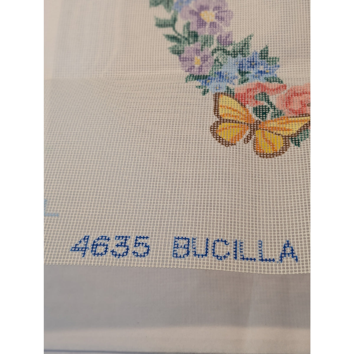 Vtg Bucilla Needlepoint Butterfly Wreath Mesh Design 1990 14" x 14" 4635