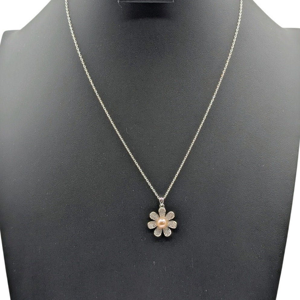 Vantel Pearls 925 Sterling Pearl in CZ Encrusted Flower Pendant Chain Necklace