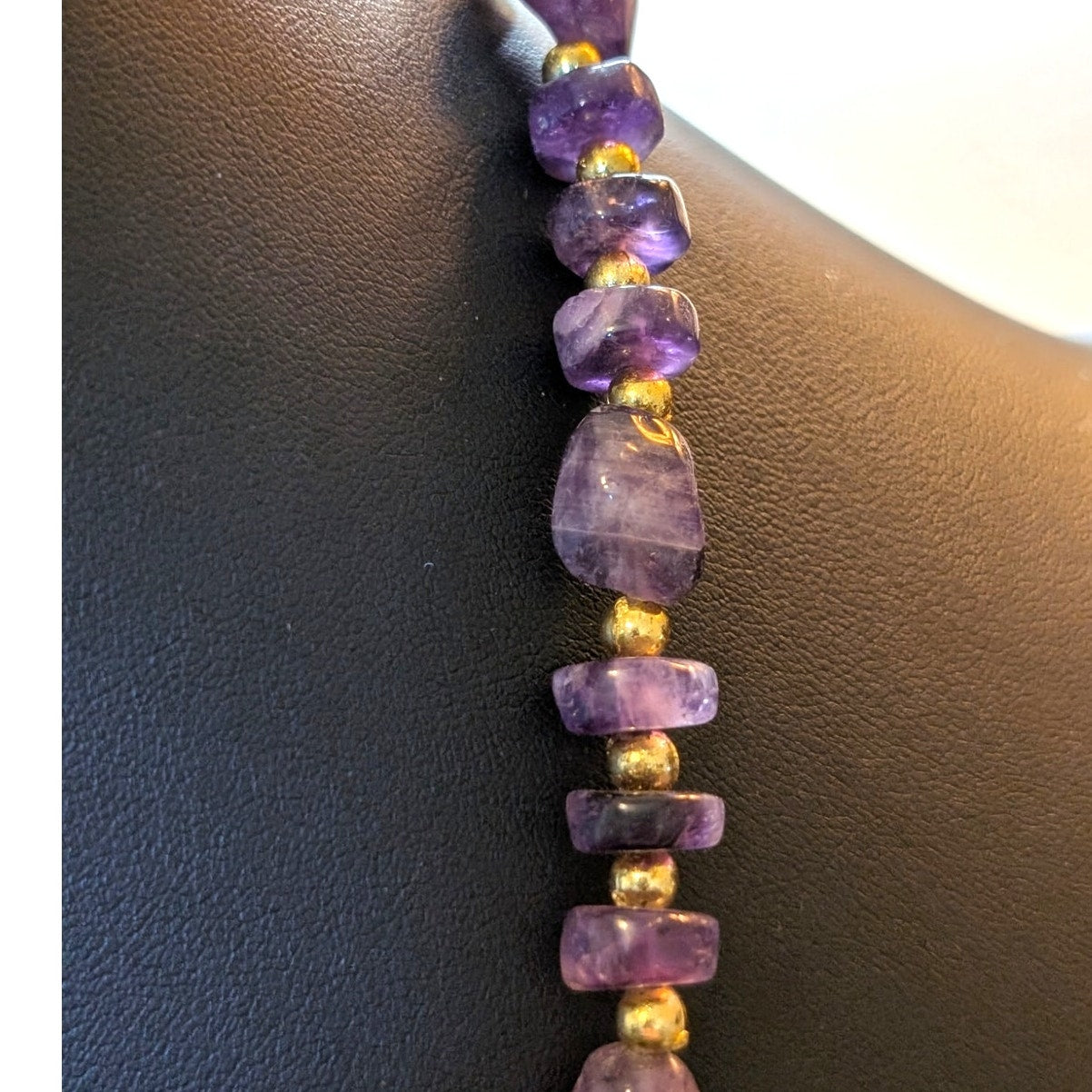 Vintage Amethyst & Topaz Stone & Gold Tone Round Bead Barrel Clasp Necklace