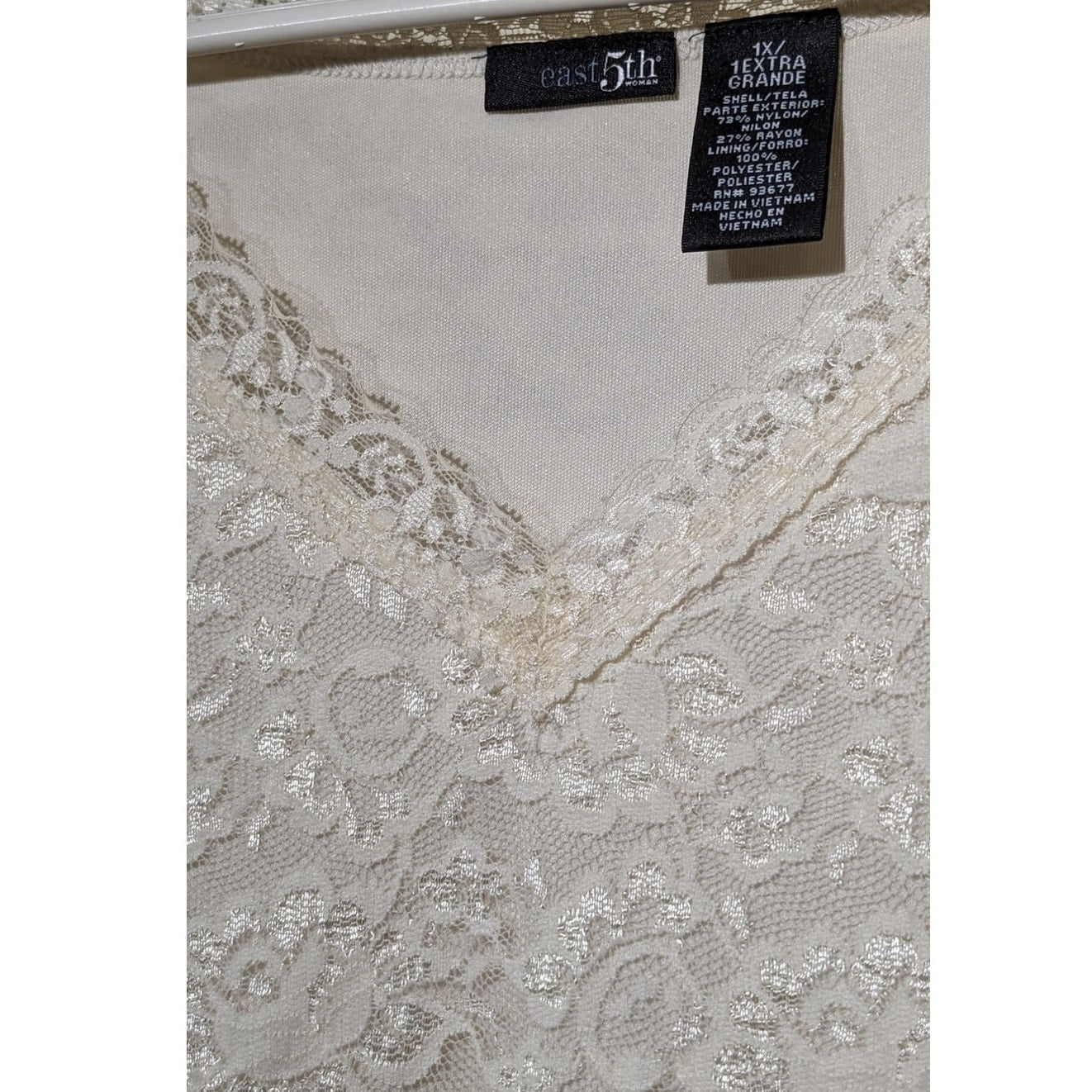 East 5th Woman Cream V-Neck Lace Overlay Shell/Tank Top Womens Size 1X