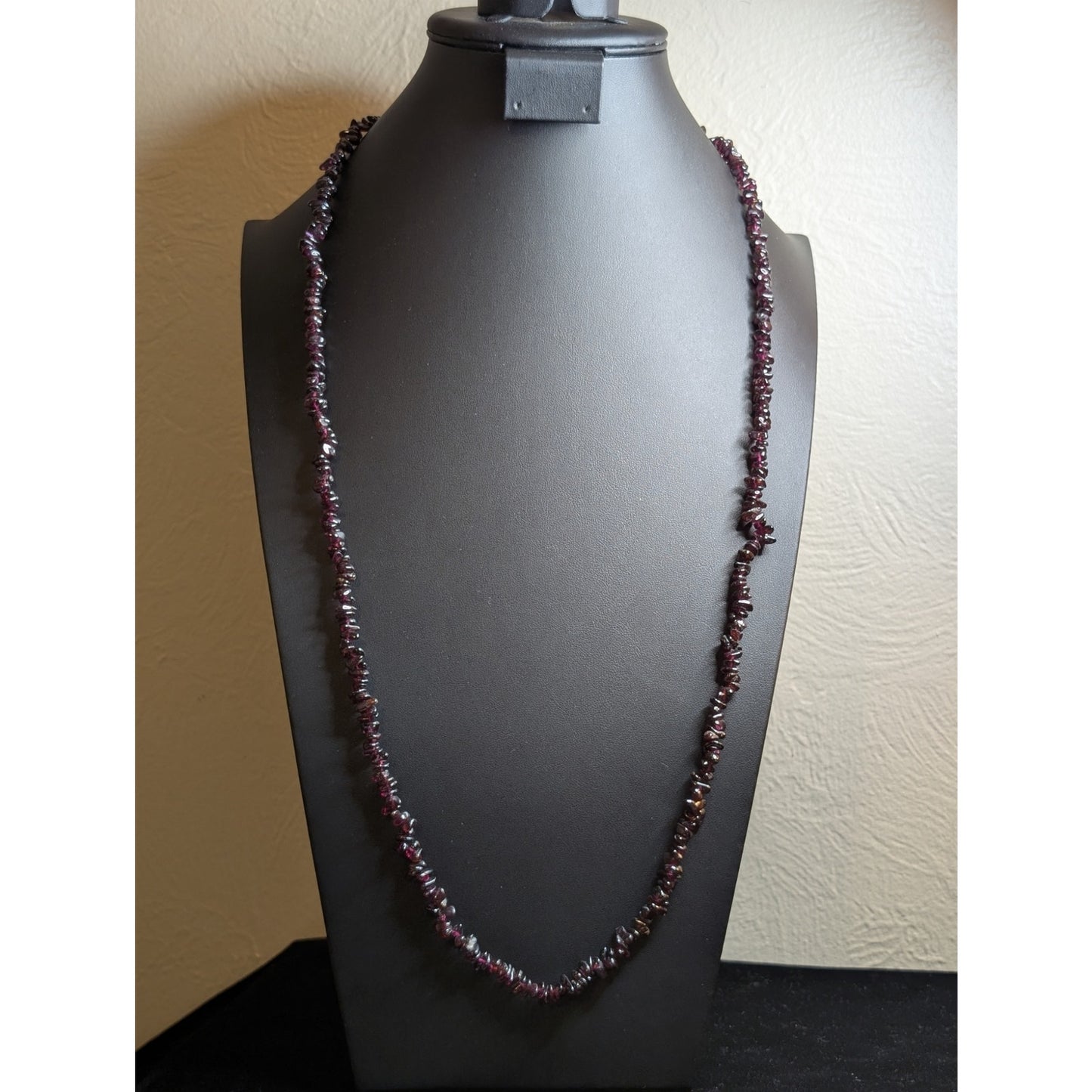 Single Strand Garnet/Amethyst Chip Bead 34" Necklace