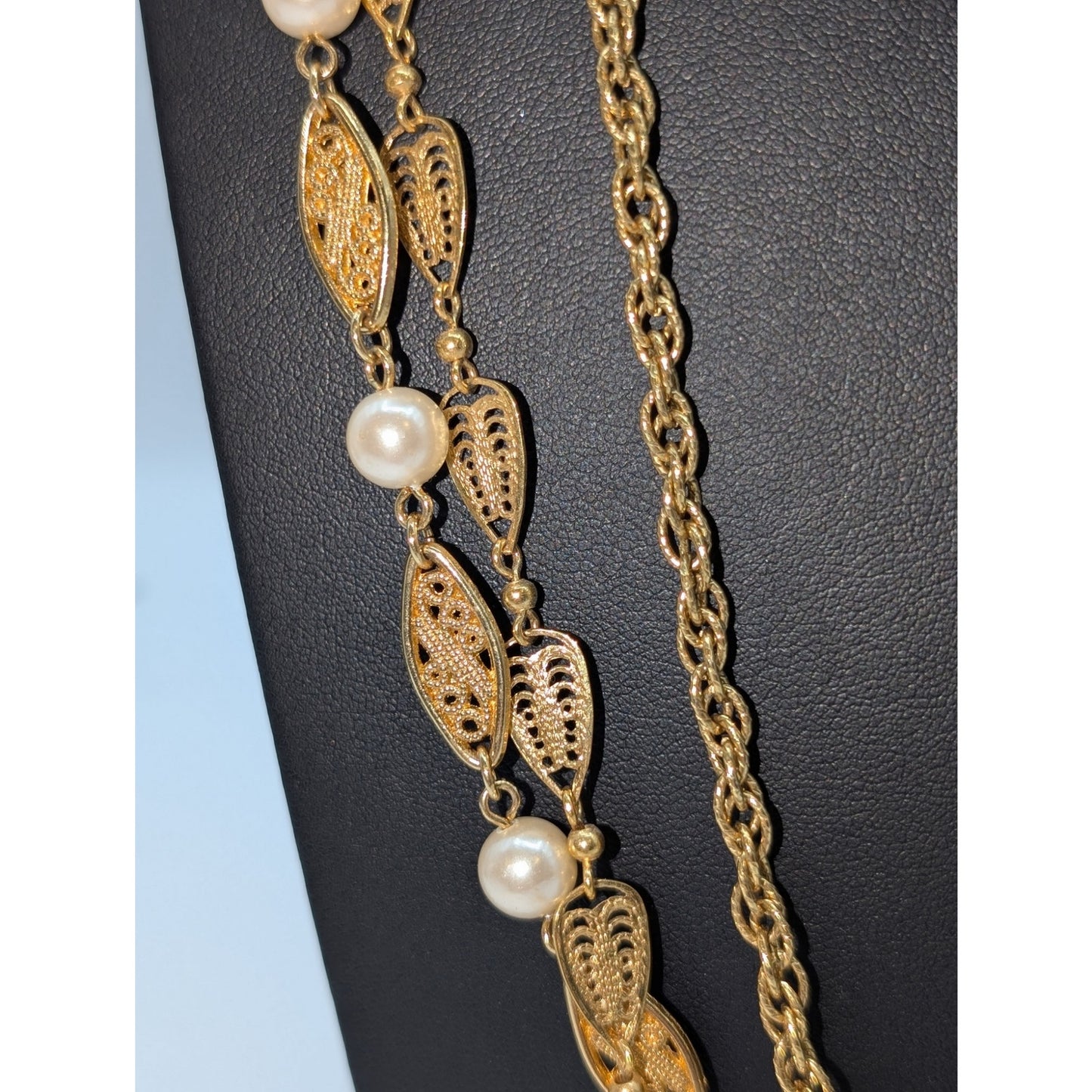 Lot of 4 Vtg Gold Tone Faux Pearl Fancy Chain Napier 1928 & Unbranded Necklaces