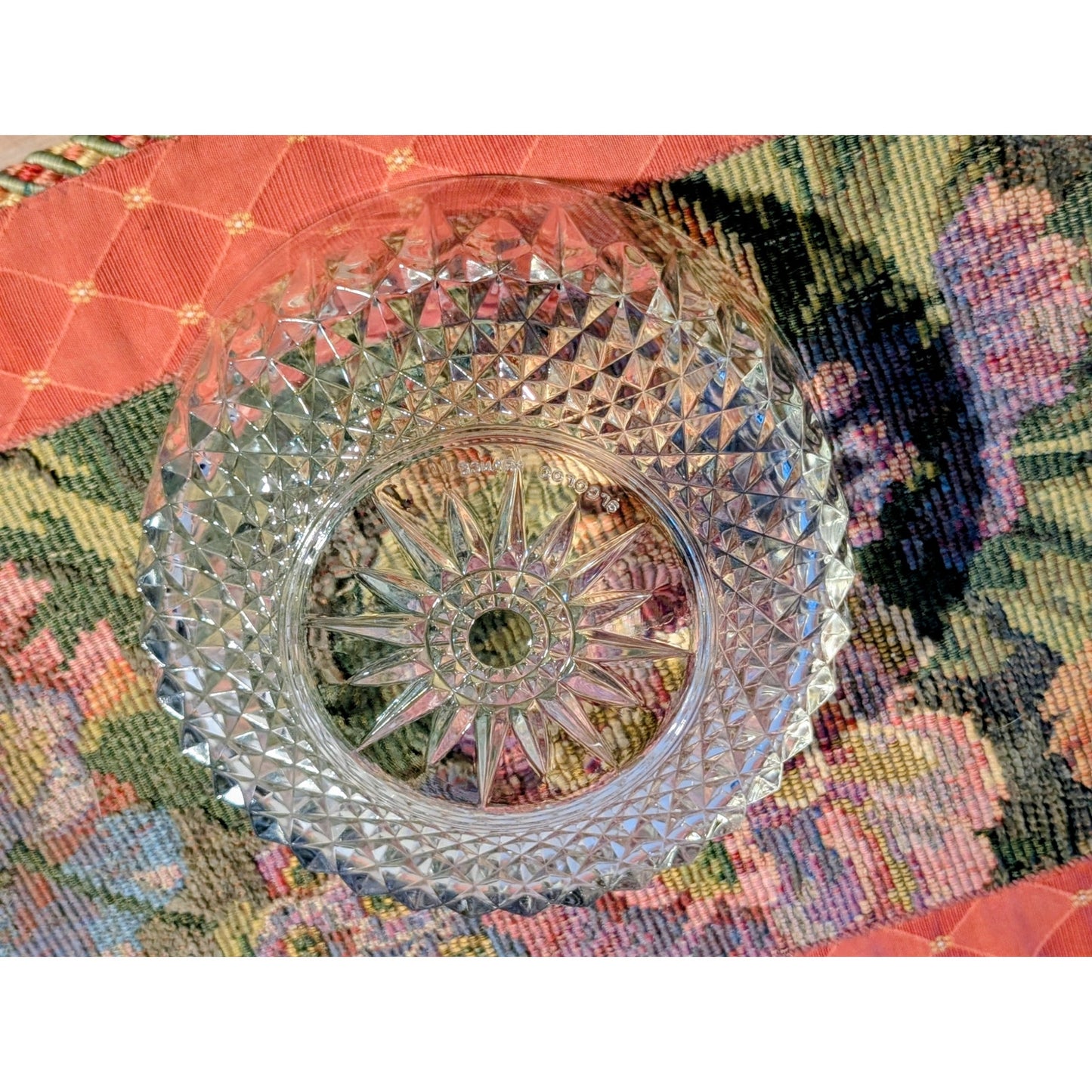 Arcoroc France Diamond Starburst 8" Clear Glass Bowl