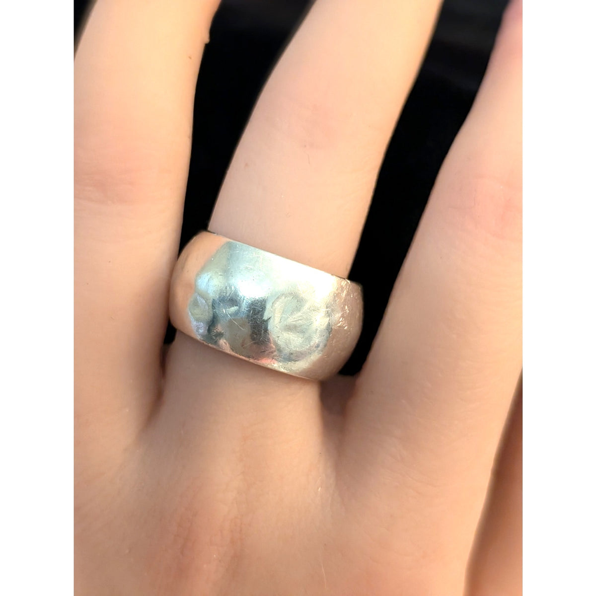 Wide Hammered RM 925 Thailand Sterling Silver Band Ring Size 8.25