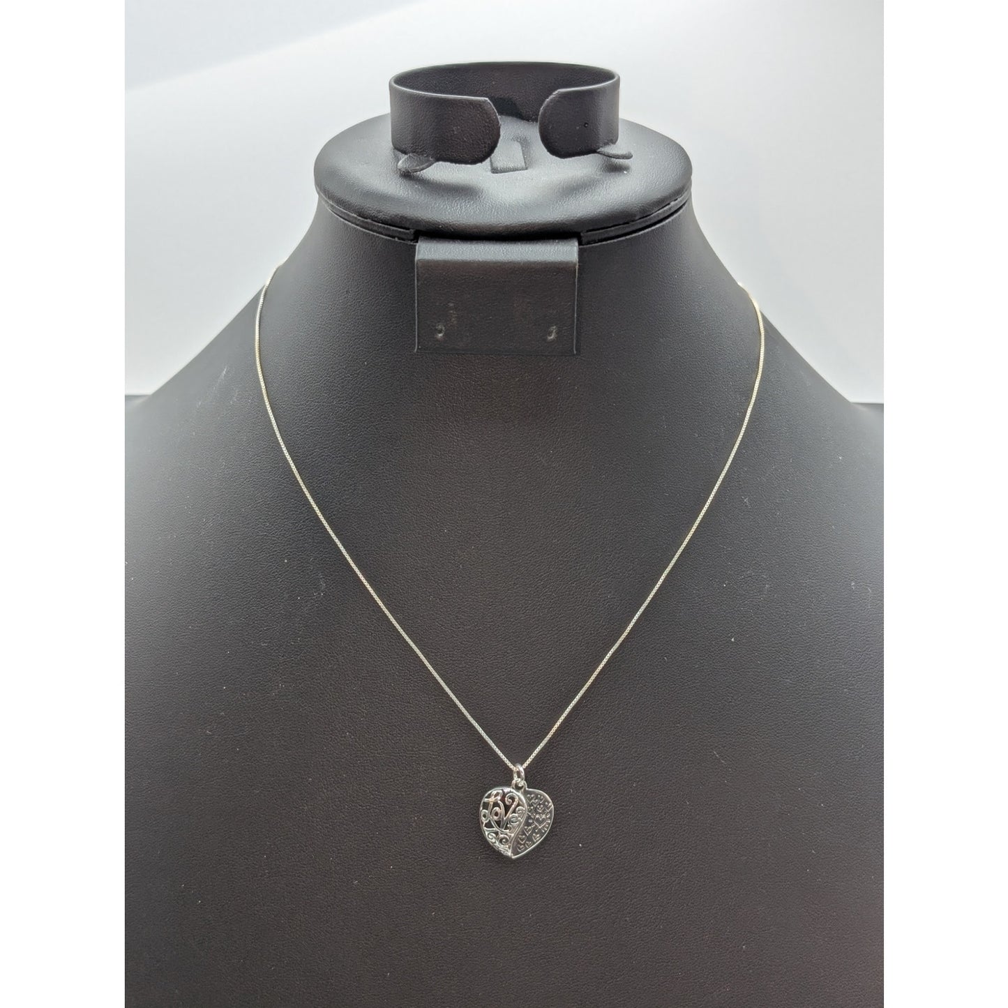 925 Sterling My Daughter My Love Filigree Love Heart Pendant Box Chain Necklace