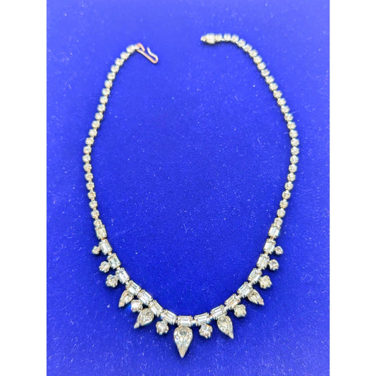 Signed Weiss Vintage Rhinestone 15"-15.25" Silver Tone Hook Clasp Necklace