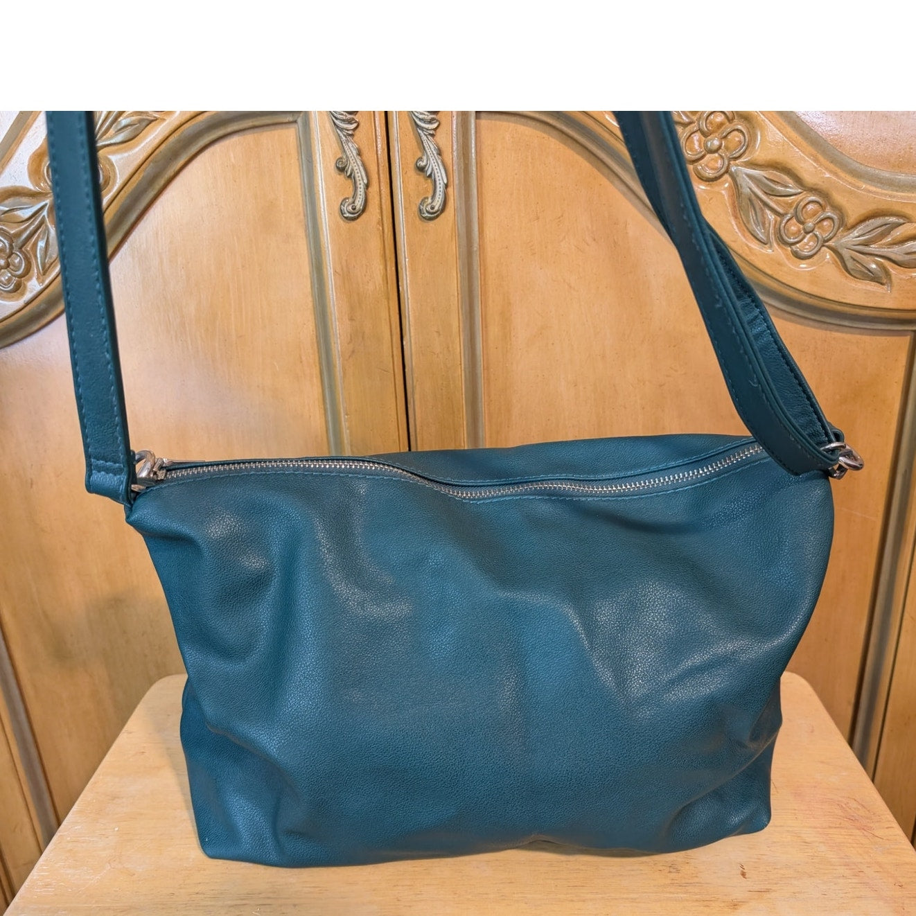 Black Rivet Forest Green Faux Leather Crossbody Top Zip Handbag