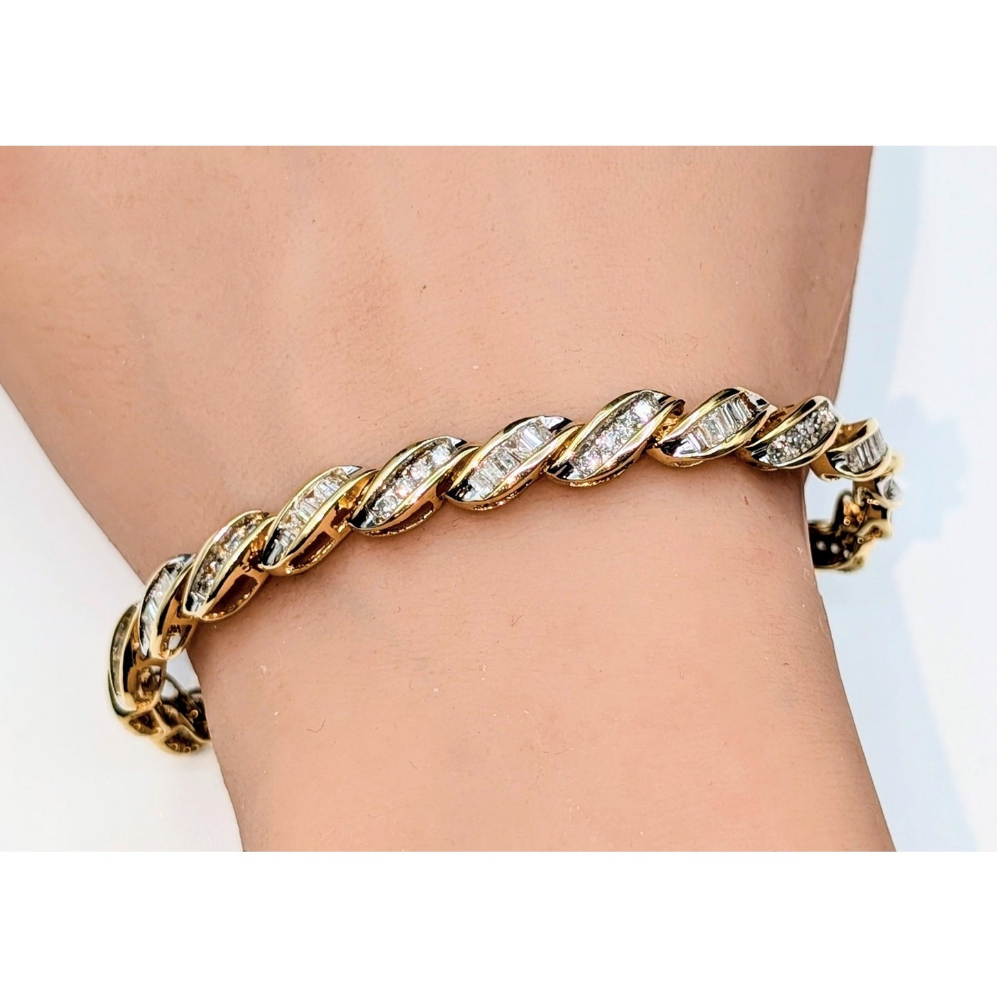 14k Yellow Gold S Design Baguette & Round Diamond Tennis Bracelet