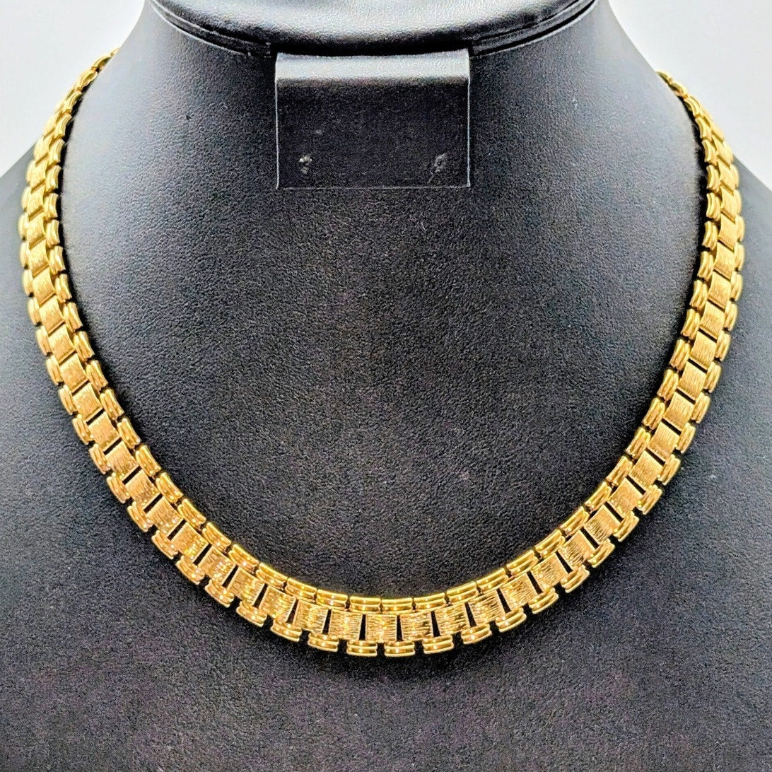 Vintage Gold Tone 7/16" Wide Textured Presidential Link Chain 18" Necklace