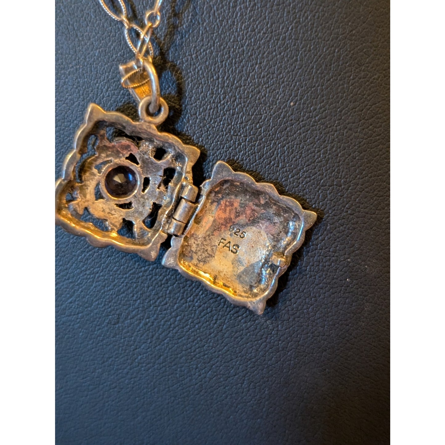 Gorgeous Vtg Amethyst Marcasite Sterling Silver Filigree Locket Pendant Necklace