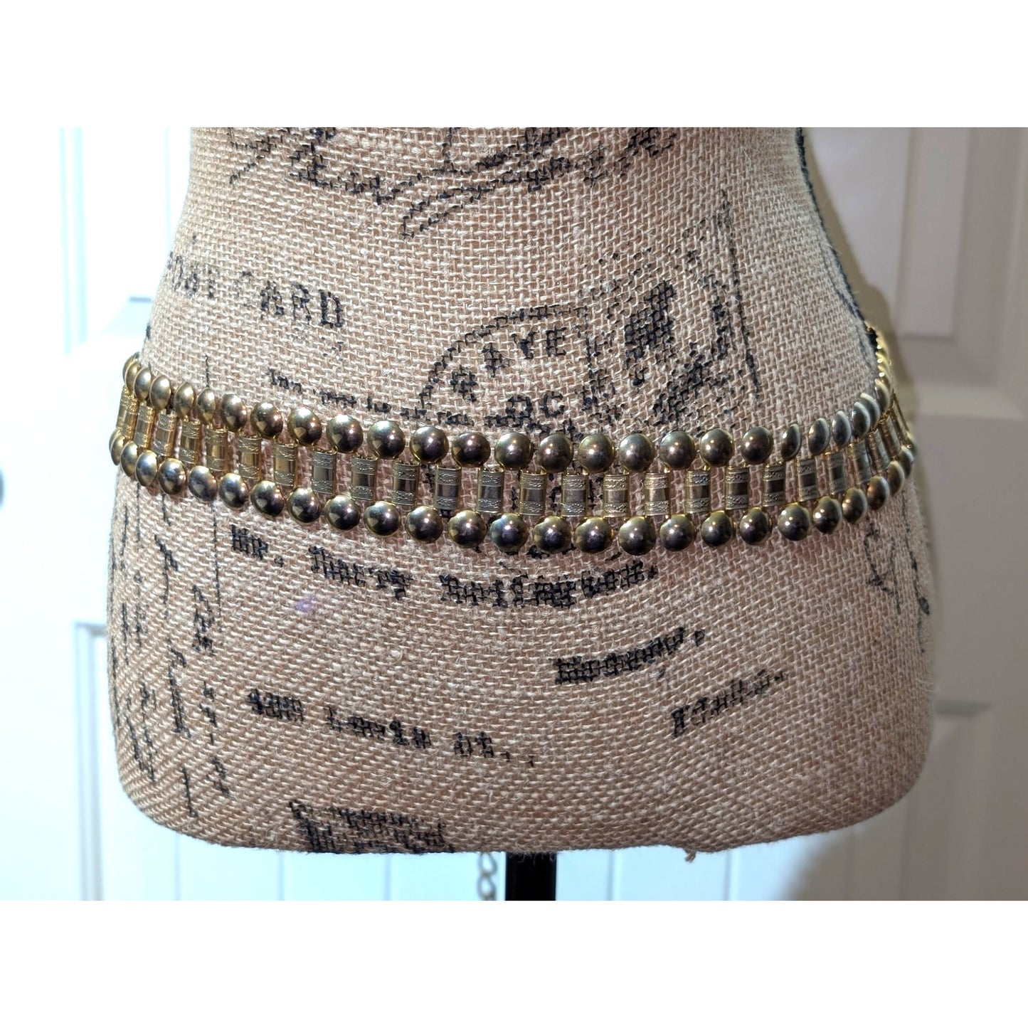 Vintage 1960s 1.5" Wide Gold Tone Etched Coin Dangle Belt 27"-51"