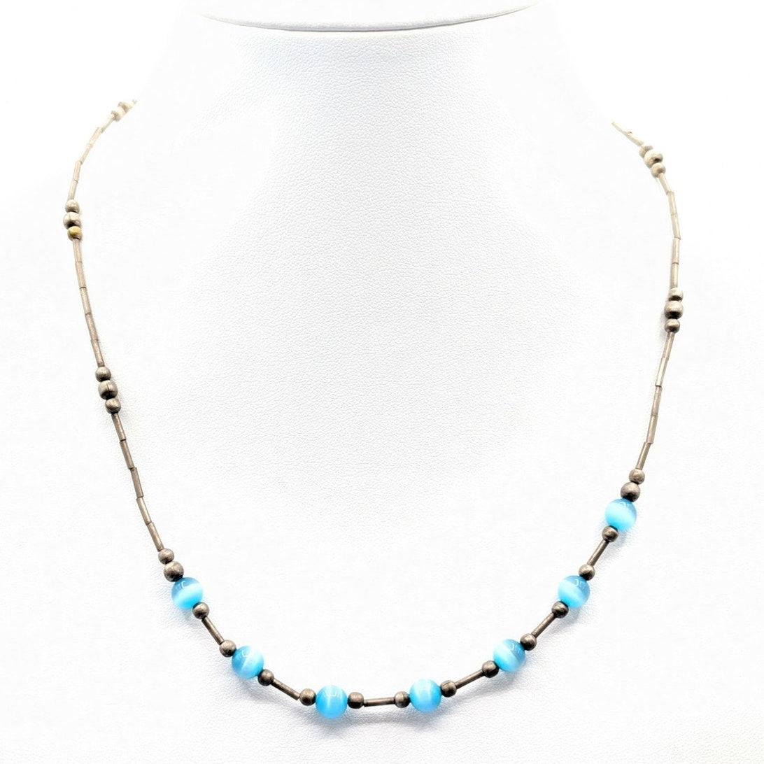 Vintage Liquid Silver Blue Cat's Eye Bead 18.5" Barrel Clasp Necklace