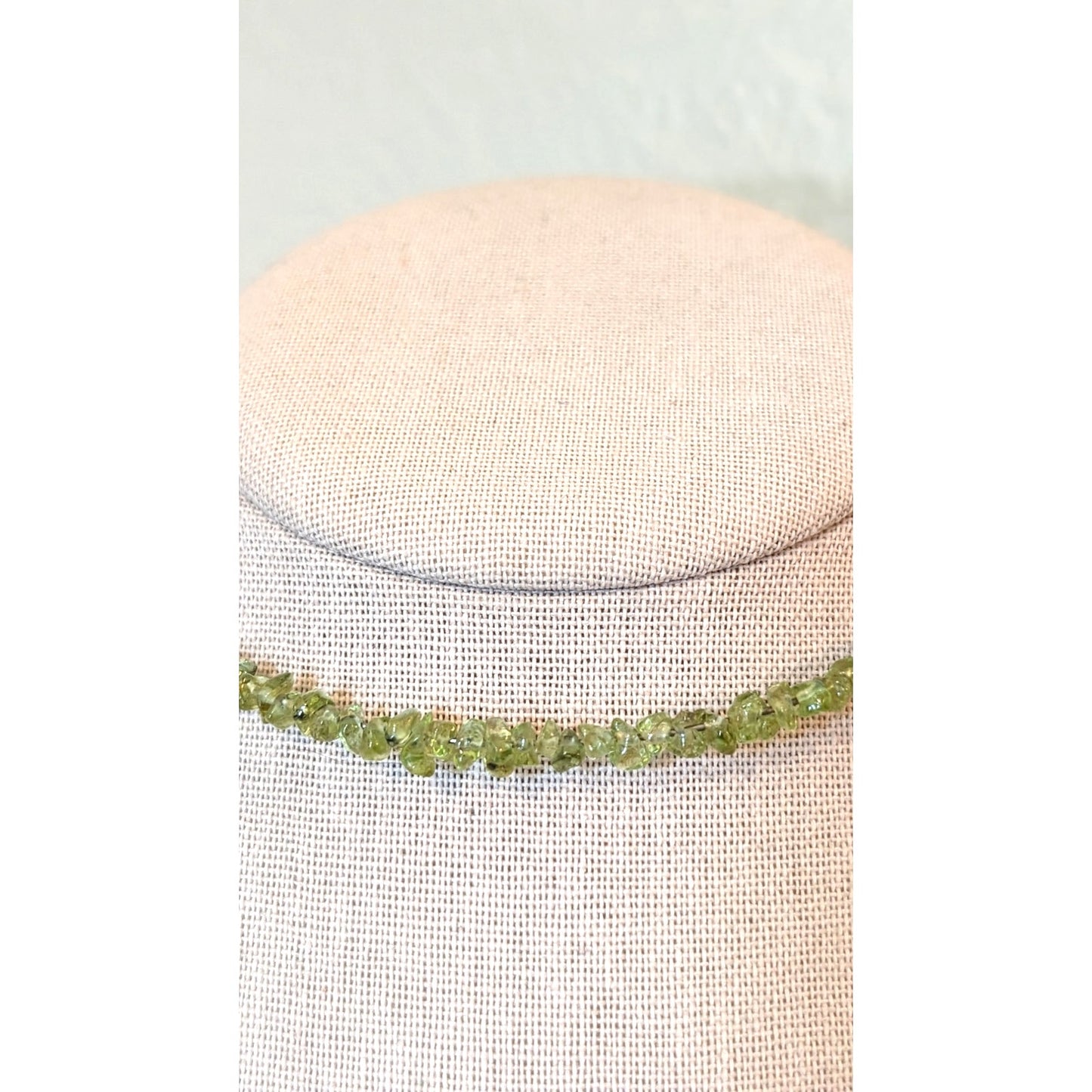 Vtg India 925 Sterling Silver Peridot Chip Bead Adjustable Wire Collar Necklace