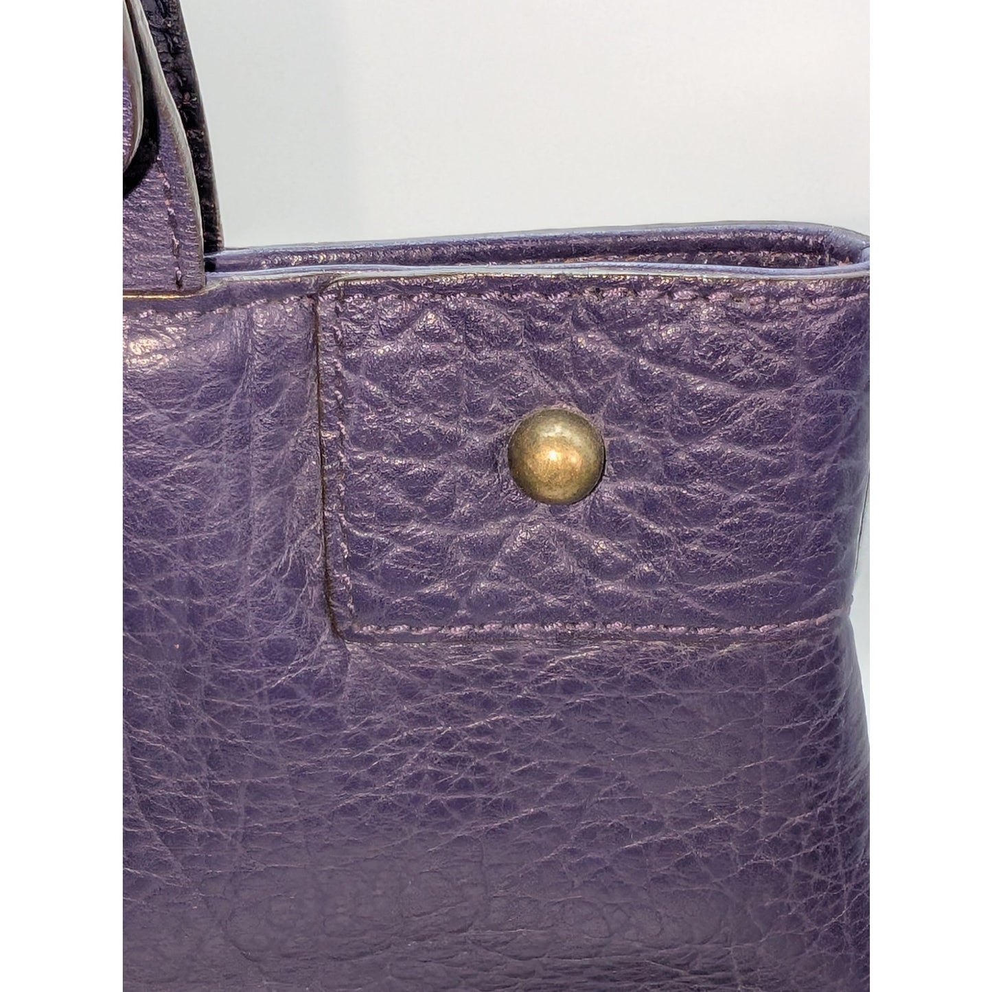 VTG Adrienne Vittadini Magnetic Purple Violet Tessa Pebble Leather Satchel