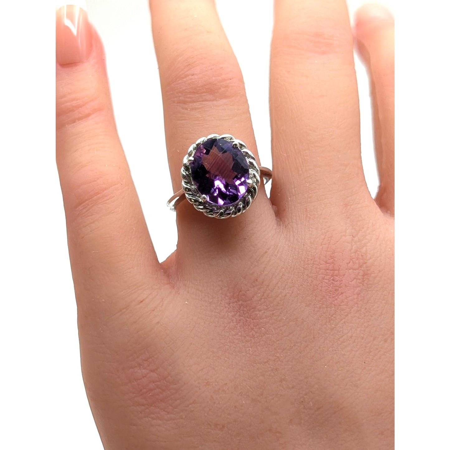 925 Sterling Silver Lg Oval Facet Cut Amethyst Twisted Rope Surround Ring Sz 7