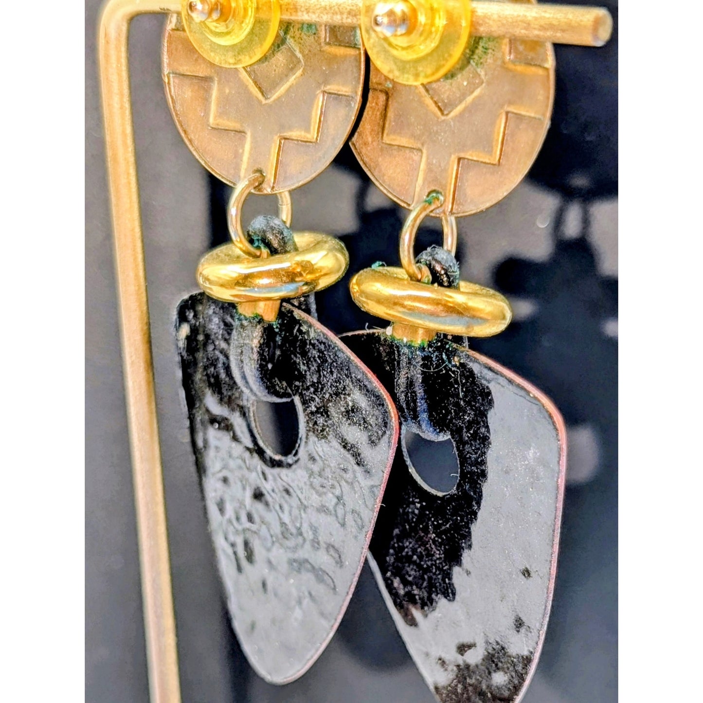 VTG Aztec Southwestern Enamel Bronze & Gold Tone Metal Dangle Pierced Earrings
