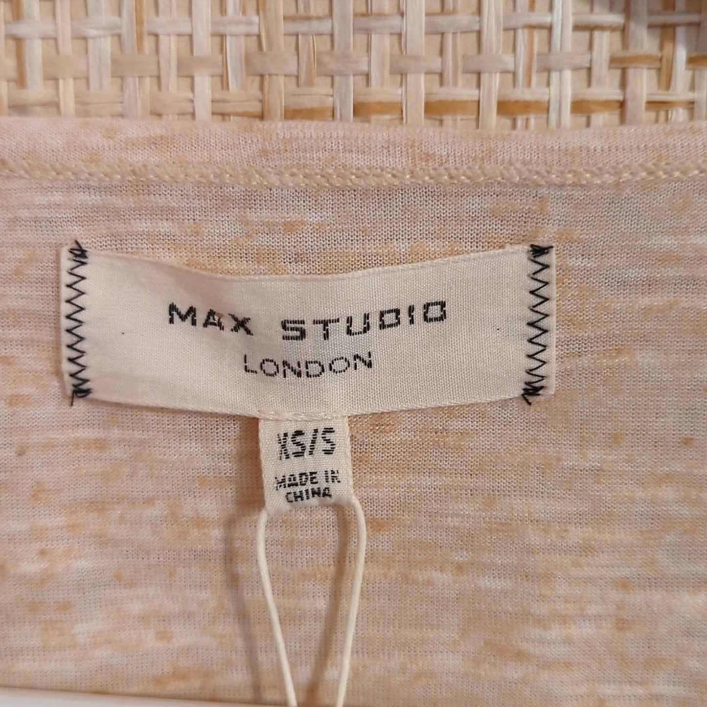 Max Studio London NWT Oatmeal Poly Linen Blend Cold Shoulder Jersey Size XS/S