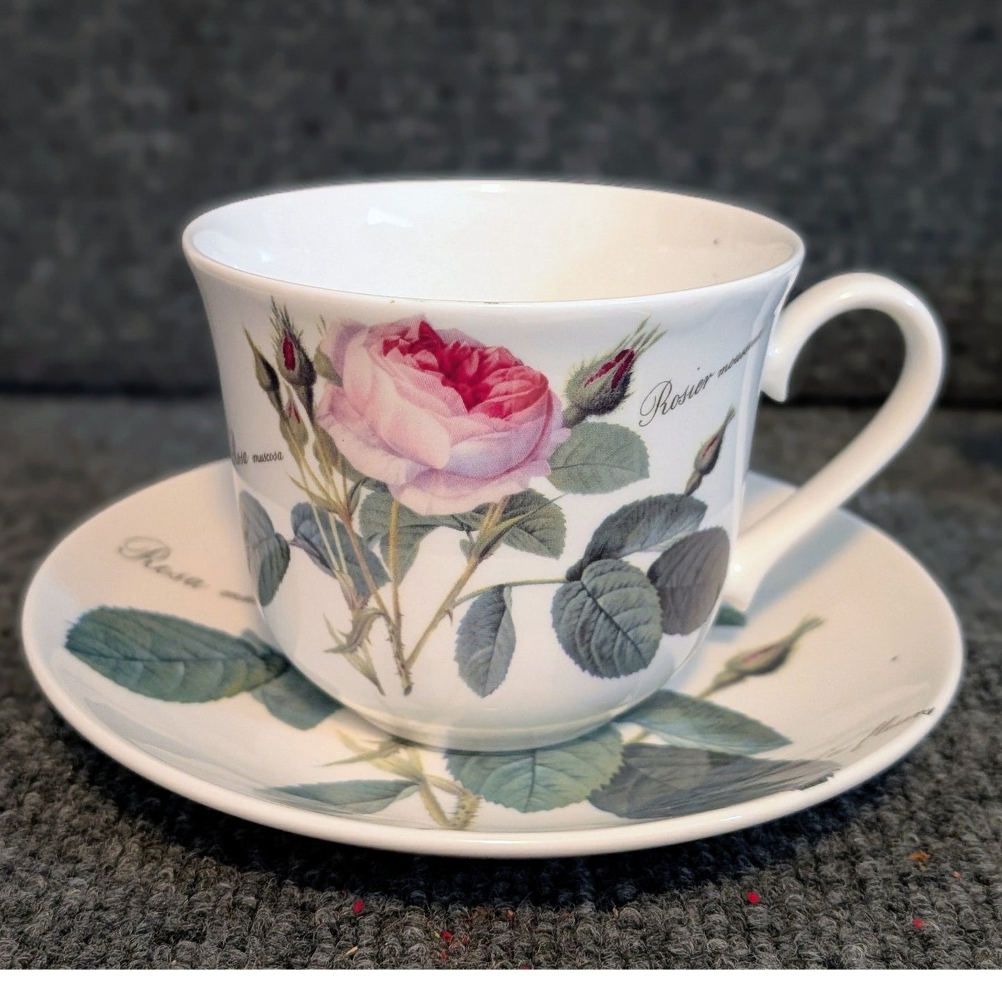 Vtg Roy Kirkham 1996 "Redoute Roses" Bone China English Breakfast Cup & Saucer