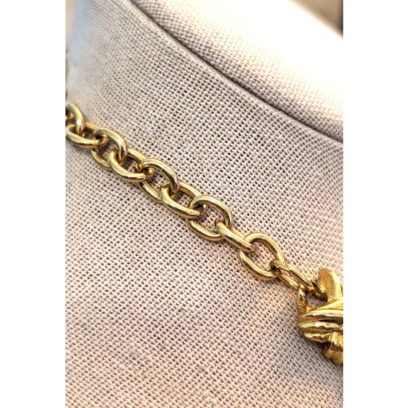 Chunky Vintage 80s Gold Tone X Link Black Enamel Necklace