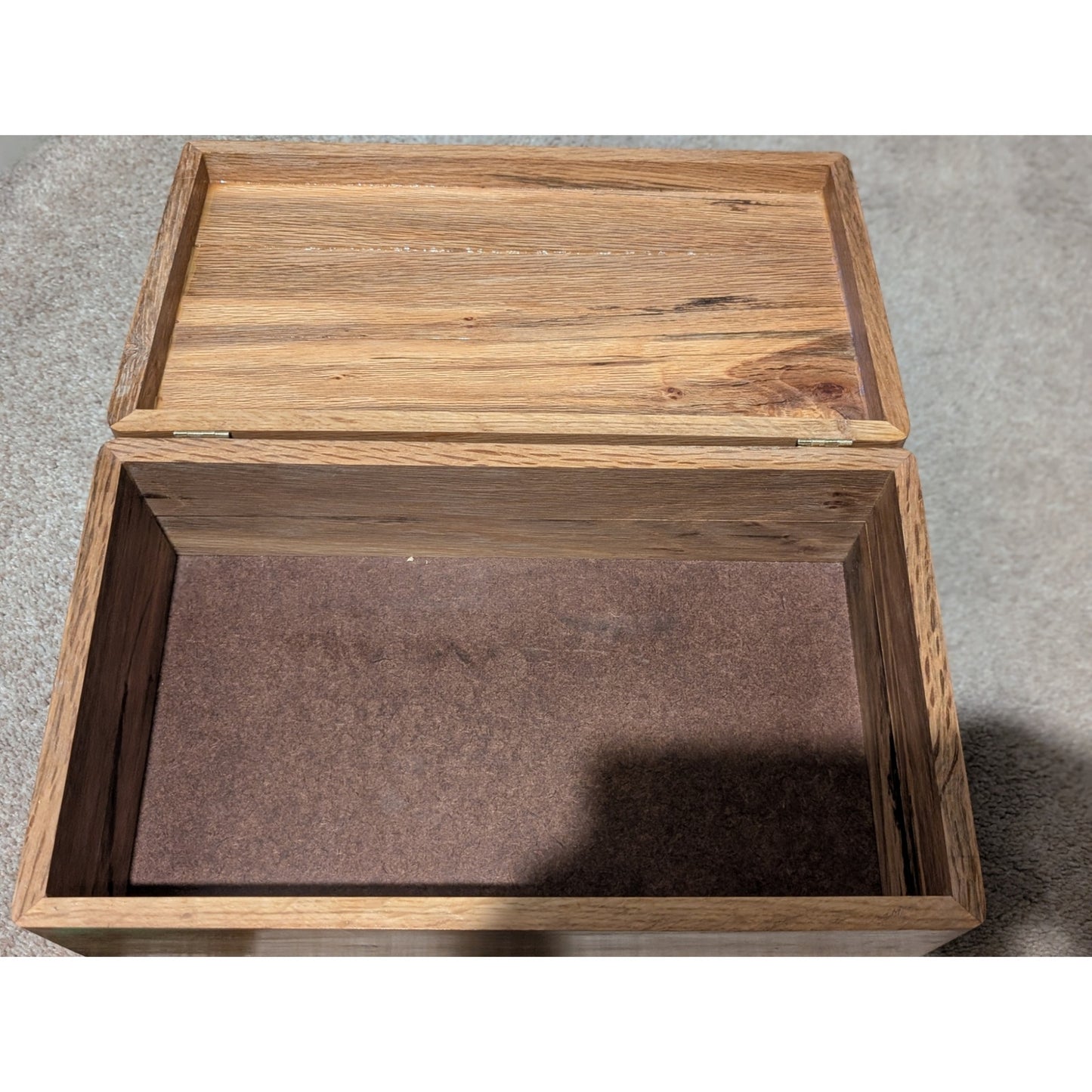 Hand Crafted Hinged Oak Box W/ Purple Heart Wood Handle Approximately 8" X 13.5"