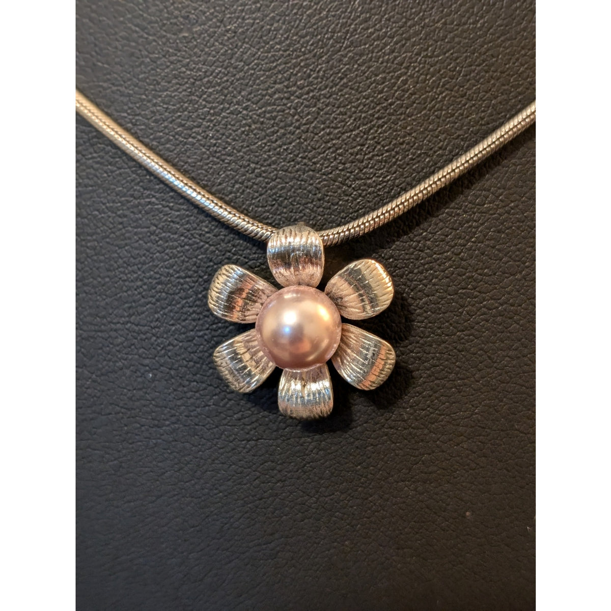 925 Sterling Snake Chain Pink Pearl Flower Pendant 18" Necklace