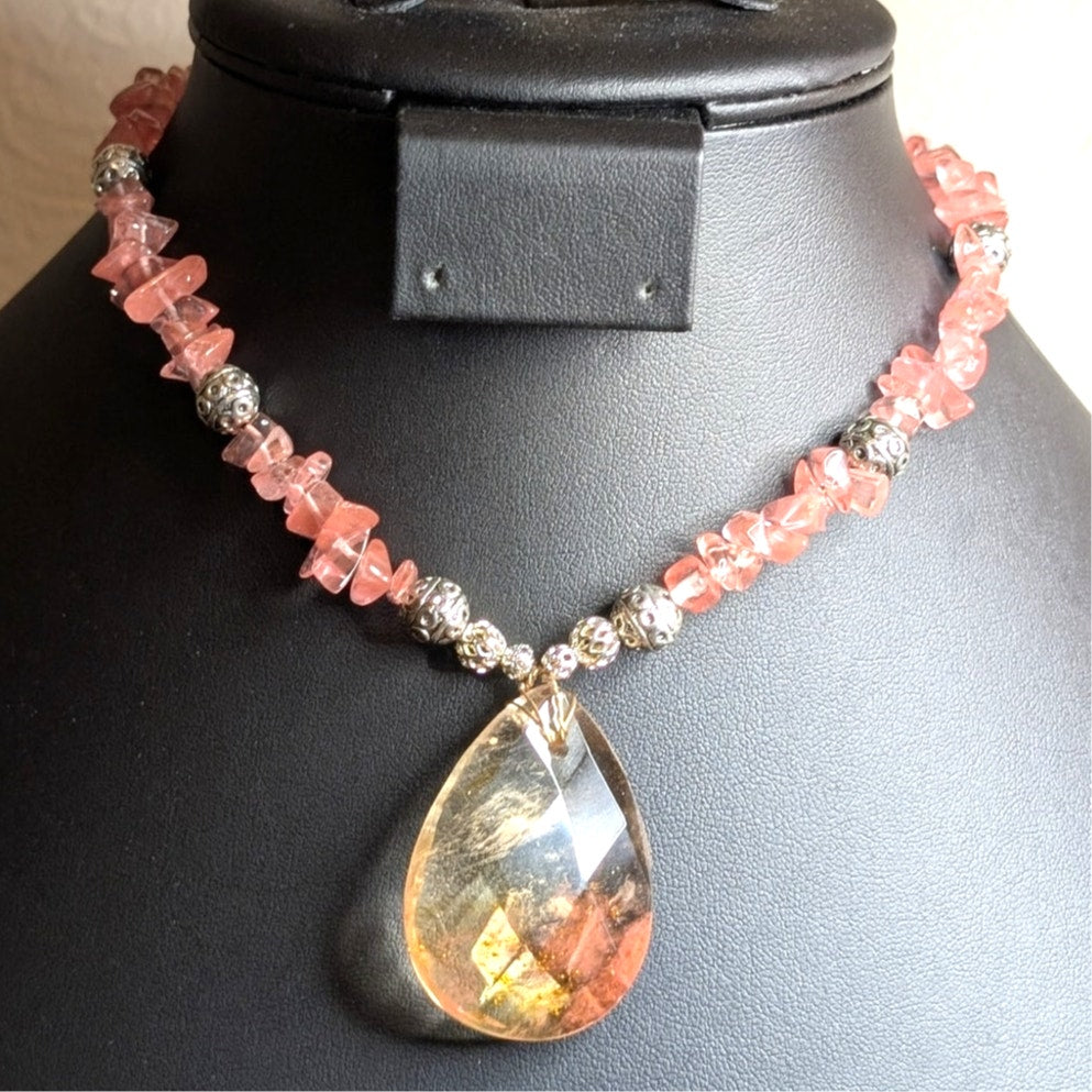 Pink Glass Chip & Faceted Teardrop Pendant Silver Tone Toggle Clasp Necklace