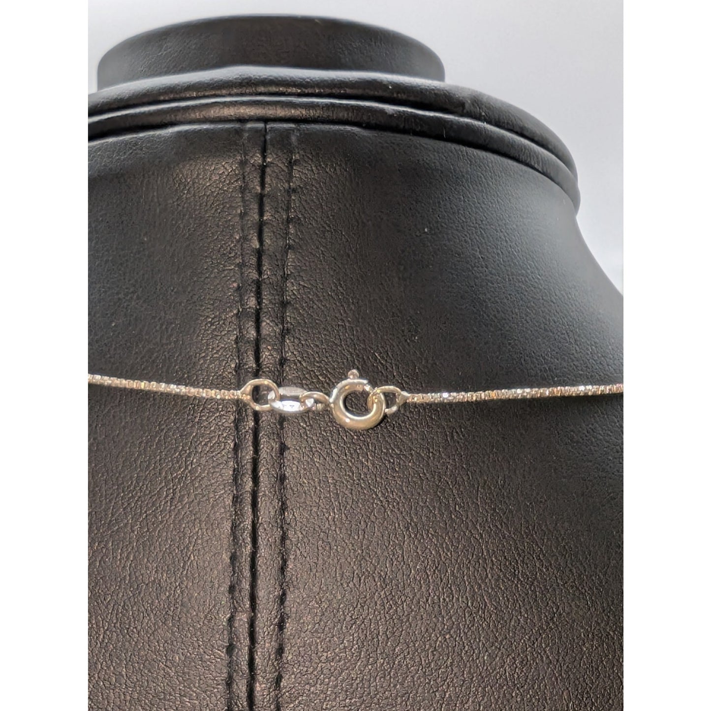 Vintage 925 Sterling Silver Purple Spinel Teardrop Pendant Box Chain Necklace