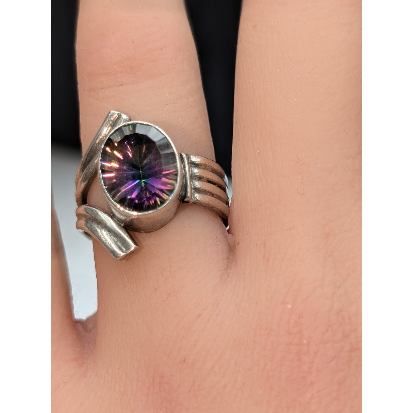 925 Sterling Silver Sunburst Cut Mystic Topaz Chunky Modern Design Ring Sz 5.25