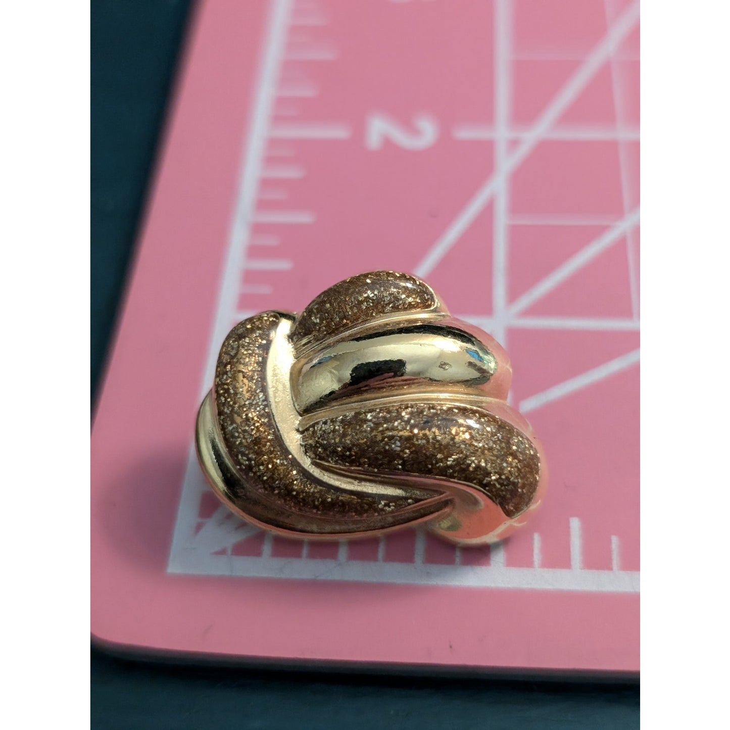 Vtg Polished Gold Tone Glitter Chunky Couture Designer Quality Pierced Earrings