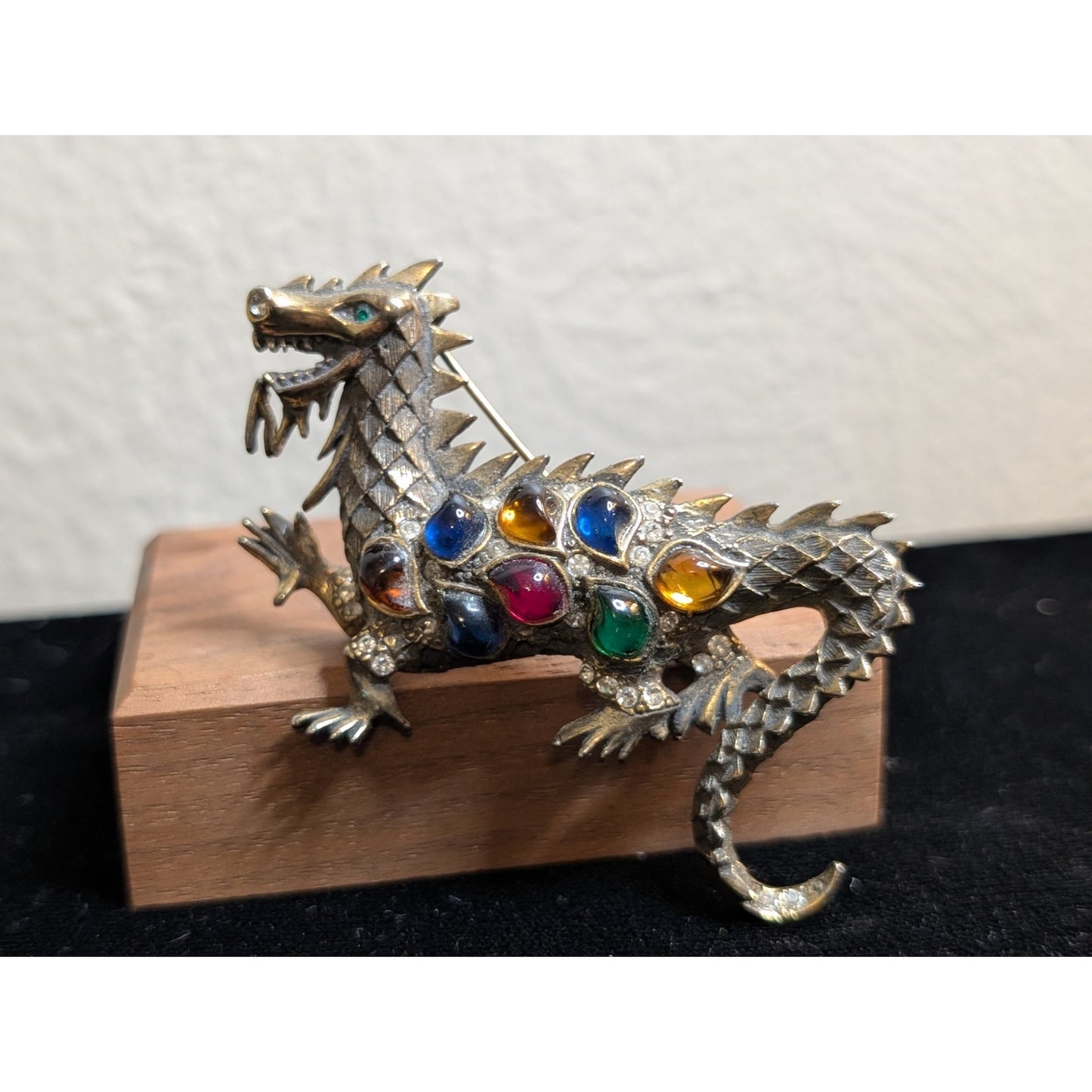 Rare 1950s Vintage La Roco GRIPOIX Glass Rhinestone Mogul Style Dragon Brooch