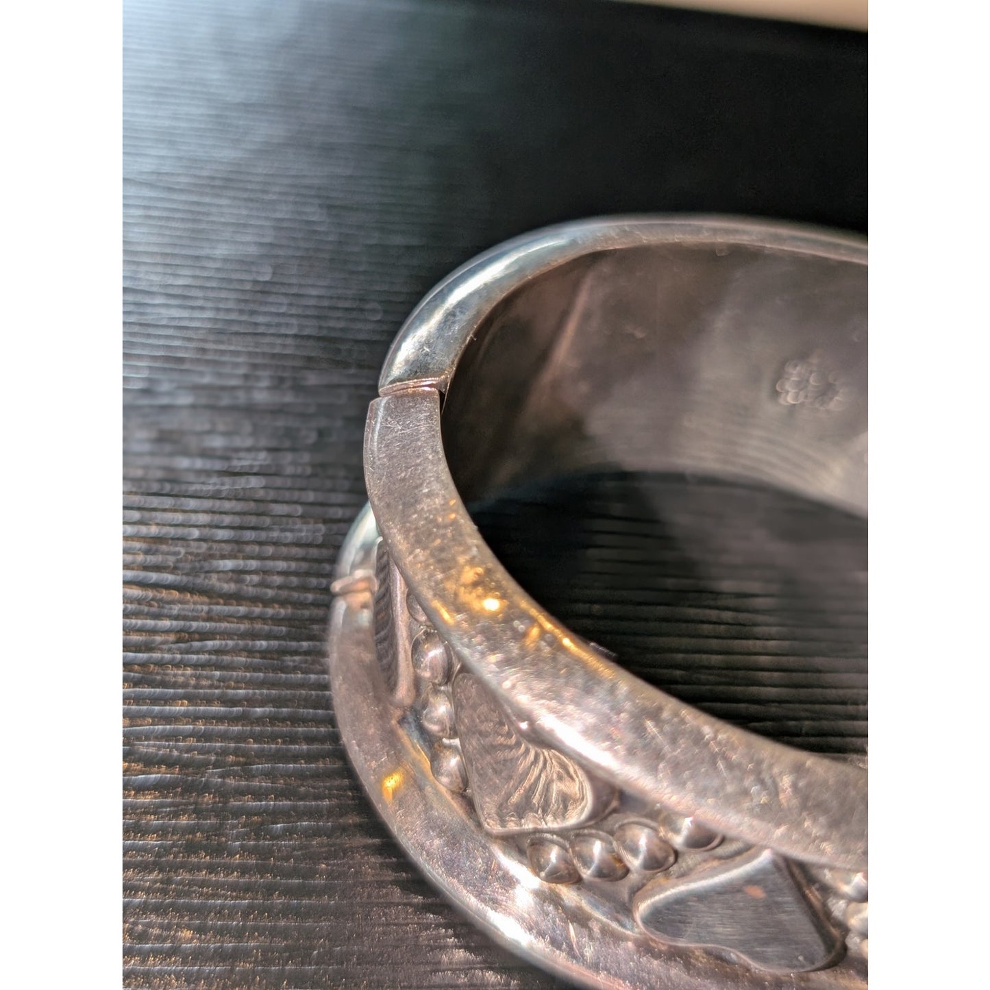 Taxco 925 Sterling Silver Mexico Wide Heart Hinge Bangle Bracelet Size 7.5"57.8g