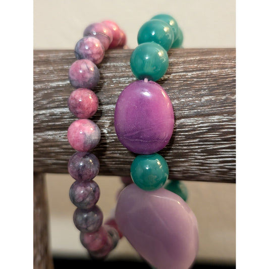 Green Glass Amethyst Bead & Amethyst Heart Bead Stretch Bracelet Lot