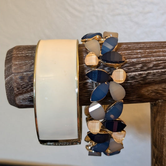 Cream Enamel Clamper Bangle & Carved Bead Stretch Bracelet Lot