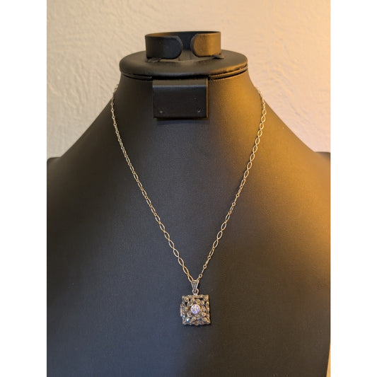 Gorgeous Vtg Amethyst Marcasite Sterling Silver Filigree Locket Pendant Necklace