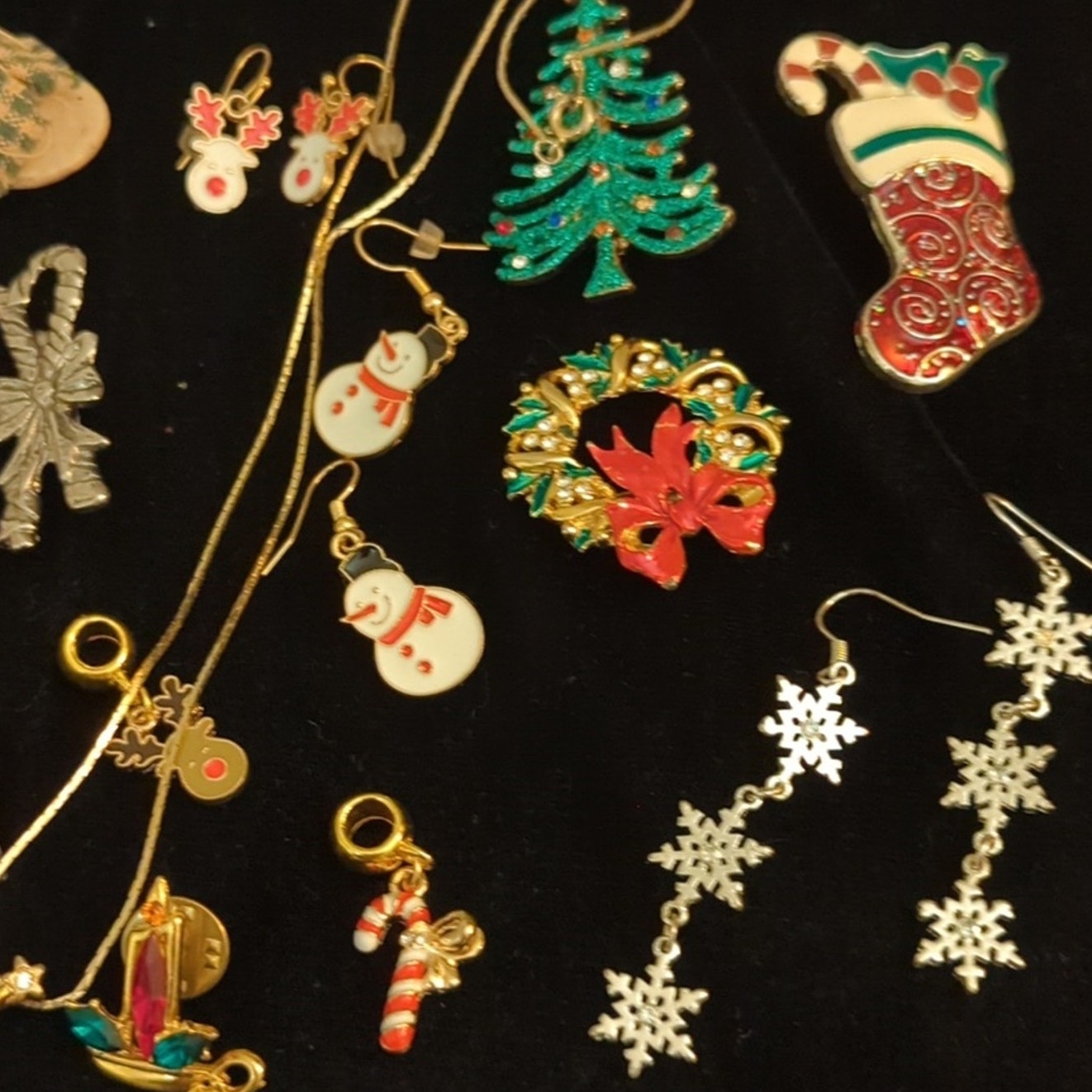 Lot of Christmas Costume Jewelry Sold As Is
