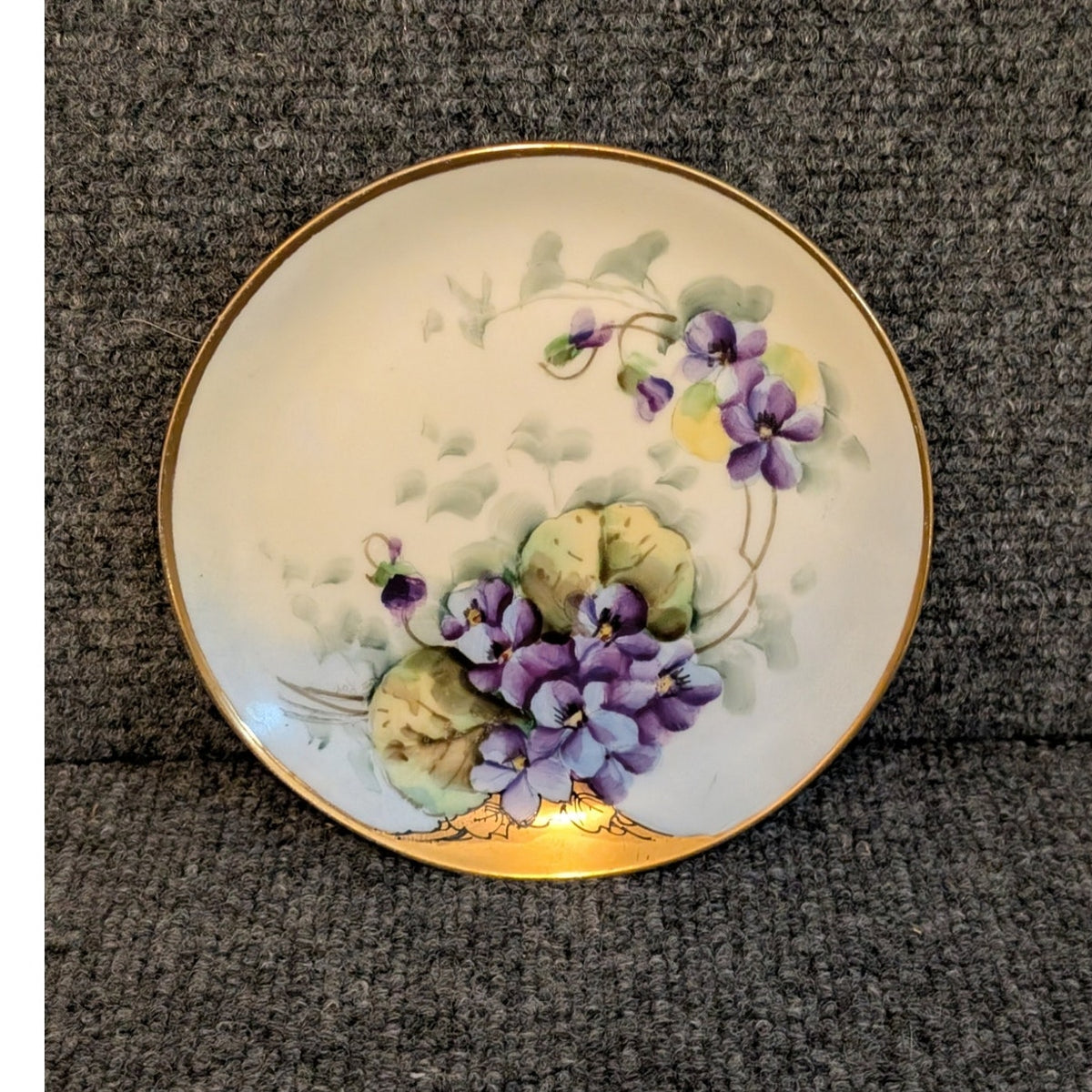 Vintage Uno Favorite Bavarian Hand-Painted Purple Violets Gilt Edge 6" Plate