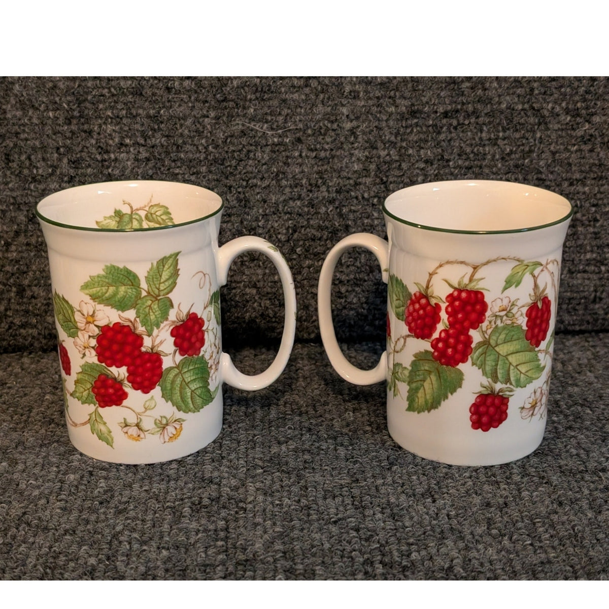Pair of Roy Kirkham 1990 Raspberry Fruit Garden Fine Bone China England Tea Cups