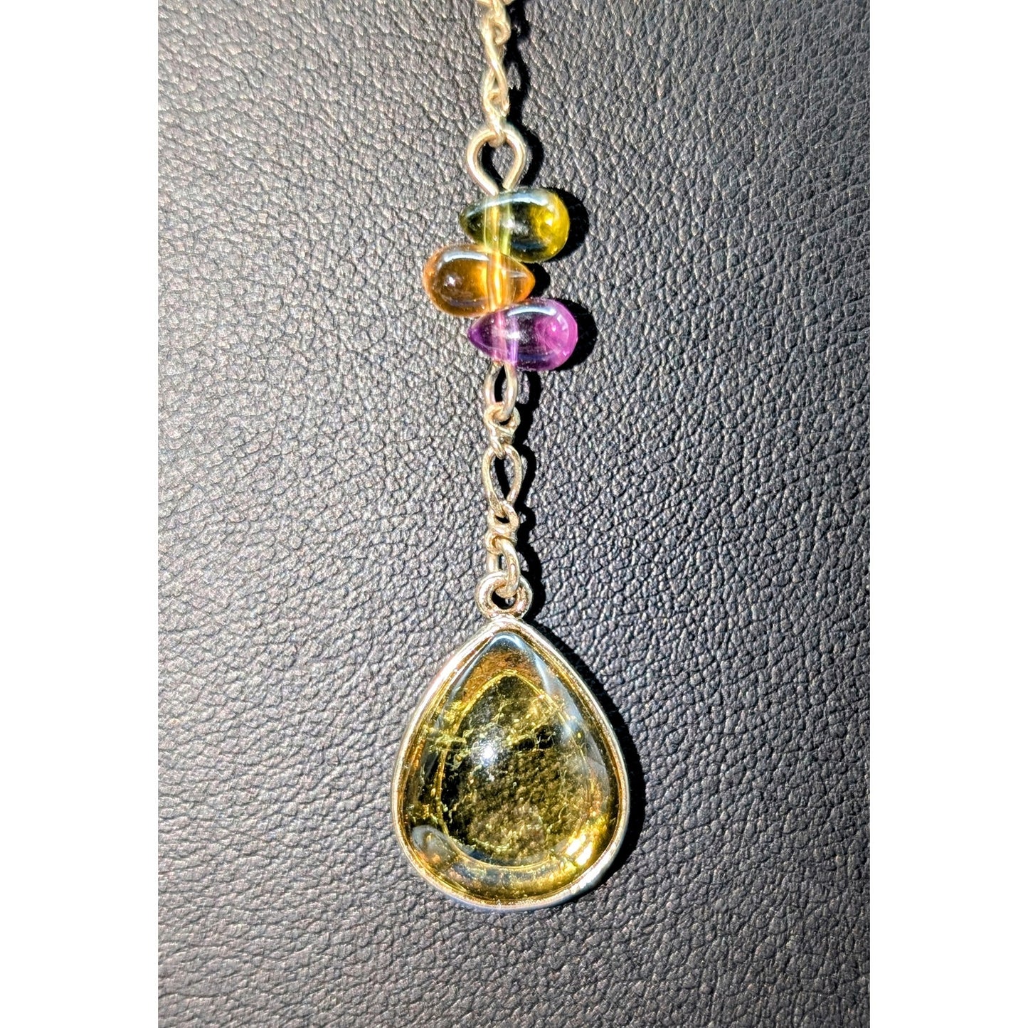 Gold Tone Purple Green Gold Glass Teardrop Bead Y Dangle 16.5" Necklace