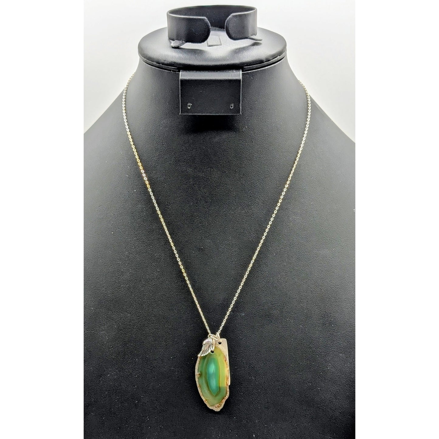 Vtg 925 Sterling Green Agate Slice 'Believe' Angel Wing Charm Pendant Necklace