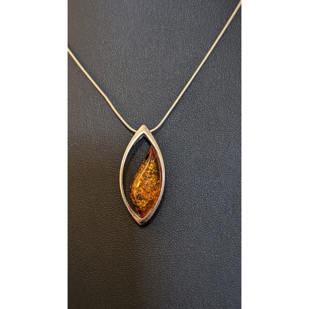 VTG Polish Gdansk Teardrop Amber 925 Sterling Pendant Snake Chain Necklace